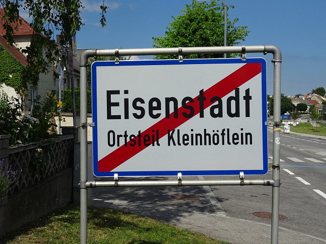 Kleinhflein, Ortstafel