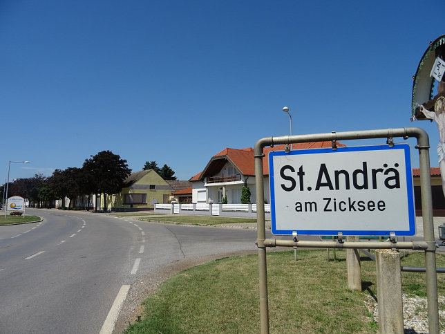 Sankt Andr am Zicksee, Ortstafel
