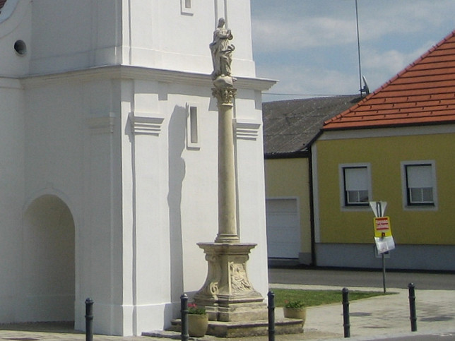 Zurndorf, Immaculata, Pestsule