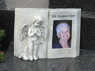 Friedhof Neusiedl bei G�ssing