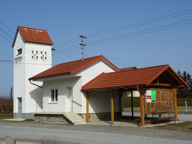 Burg, Milchsammelstelle