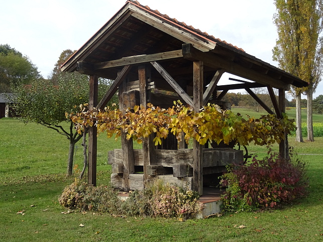 Deutsch Ehrensdorf, Obstpresse Johan Has