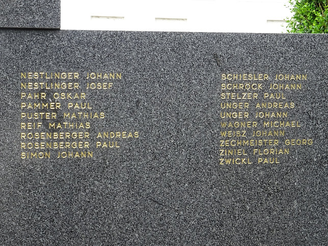 Deutsch Jahrndorf, Kriegerdenkmal