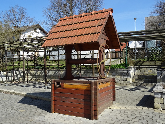 Dt. Tschantschendorf, Dorfplatz