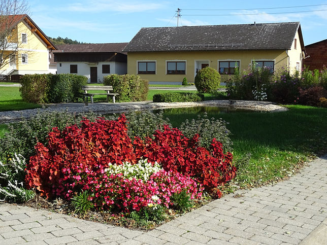 Dobersdorf, Dorfbrunnen