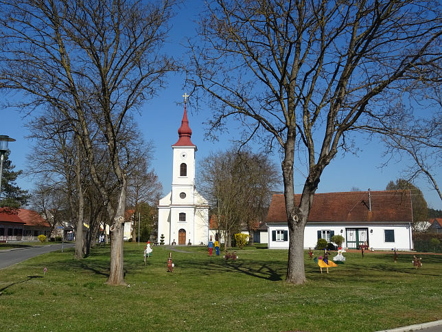 Dobersdorf, Kirche