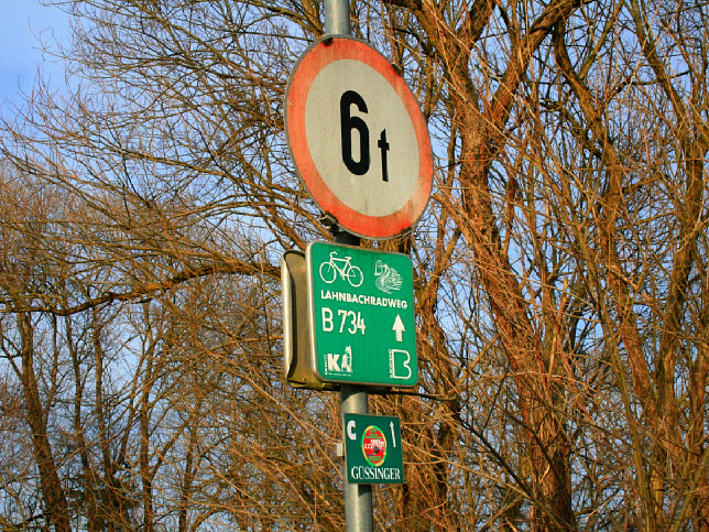Dobersdorf, Lahnbachradweg