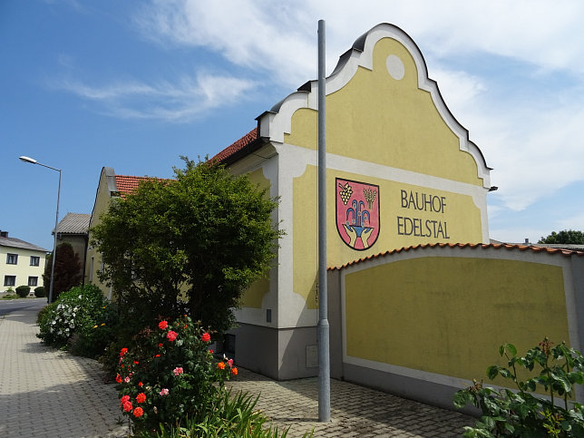 Edelstal, Ehemalige Volksschule