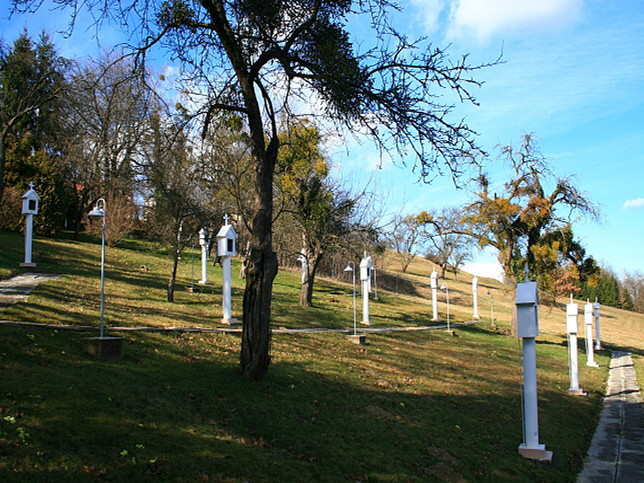 Eisenberg an der Raab, Rasenkreuz