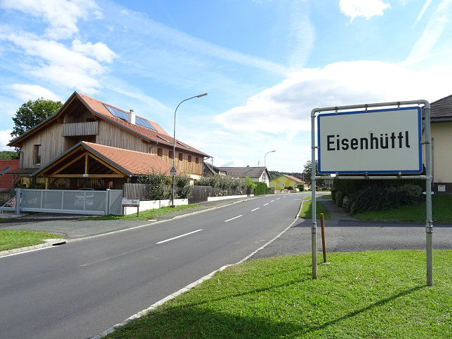 Eisenhttl, Ortstafel