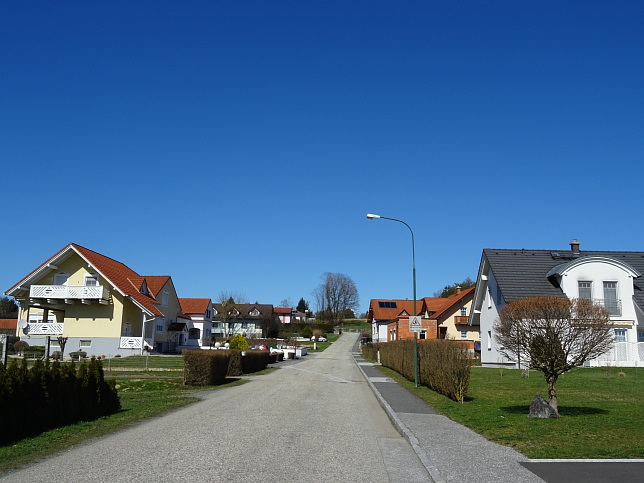 Eltendorf, Hhenweg