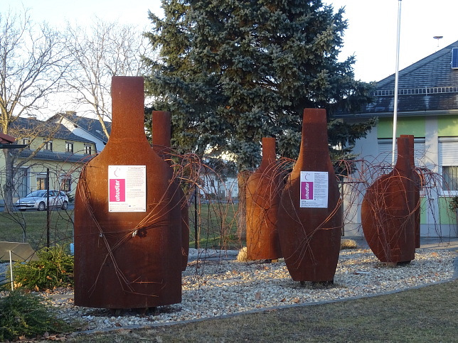 Eltendorf, Uhudler