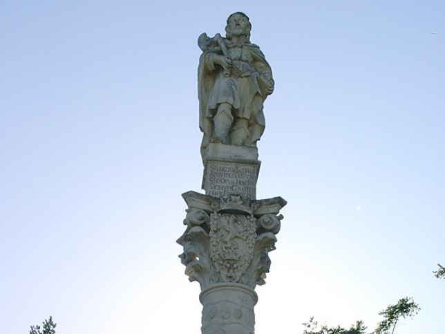 Forchtenstein, Gedenksule