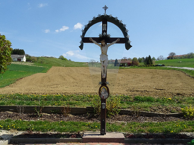 Gamischdorf, Kreuz Brunnergraben