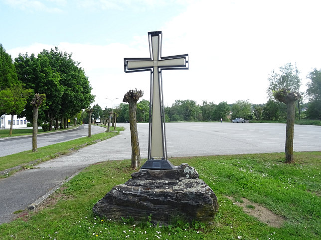 Gropetersdorf, Kreuz 'Dank der Arbeit'