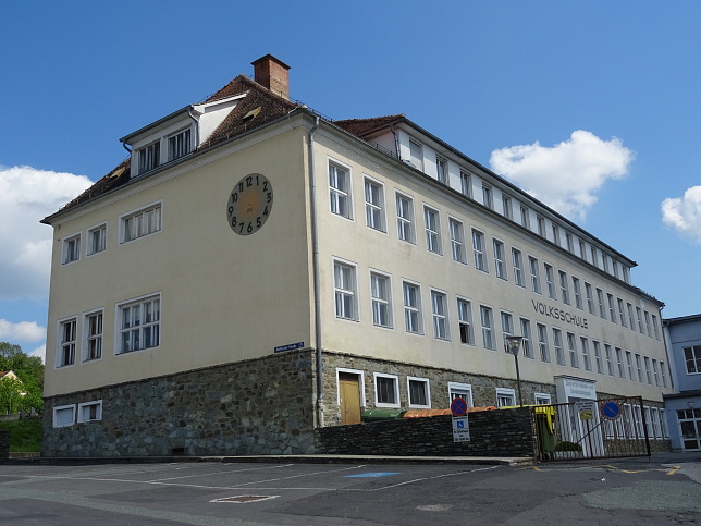Gssing, Volksschule