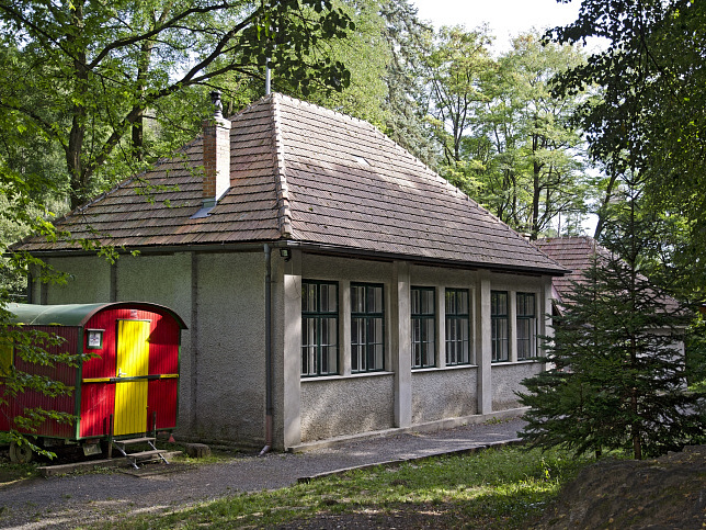 Helenenschacht, Waldschule