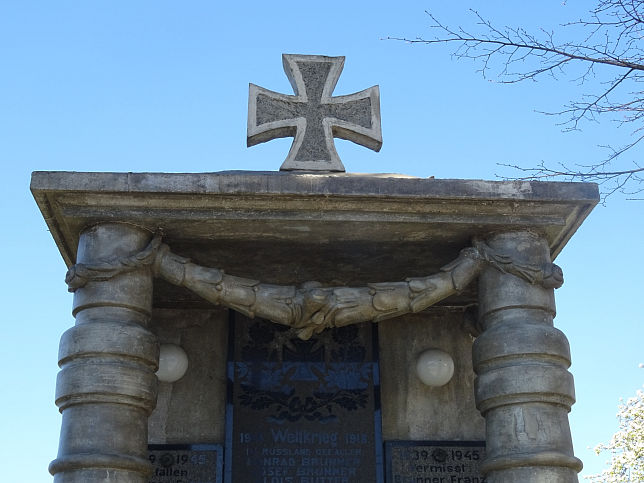Henndorf, Kriegerdenkmal