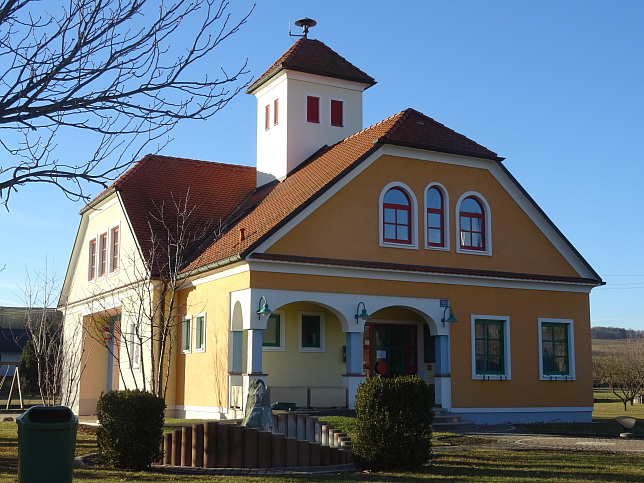 Heugraben, Feuerwehr und Gemeindeamt