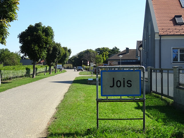 Jois, Ortstafel