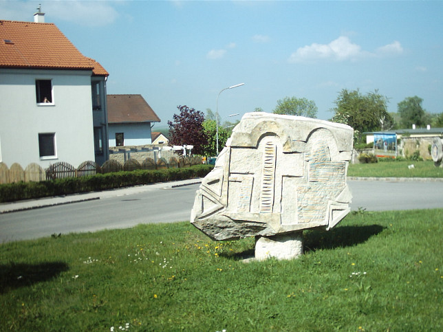 Kaisersteinbruch, Rumnischer Symposiums-Stein