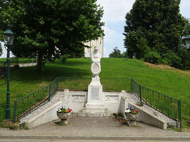 Kitzladen, Kriegerdenkmal