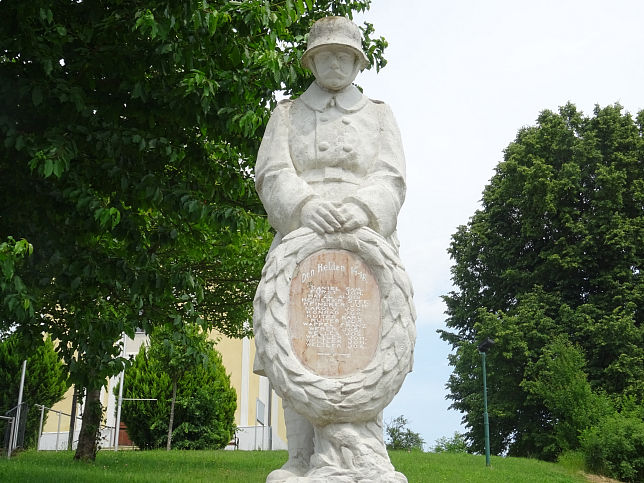 Kitzladen, Kriegerdenkmal