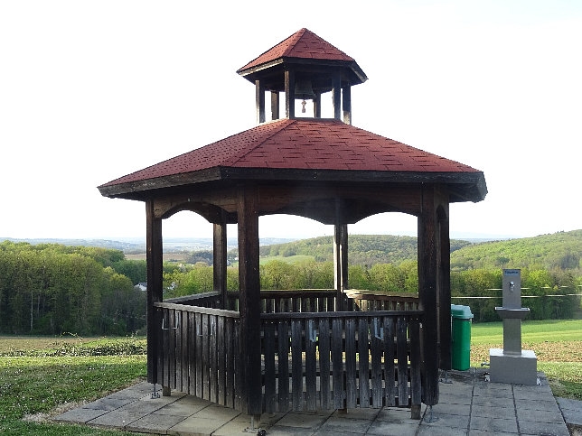 Kleinmrbisch, Dorfplatz