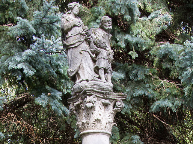Kleinwarasdorf, Familiensule