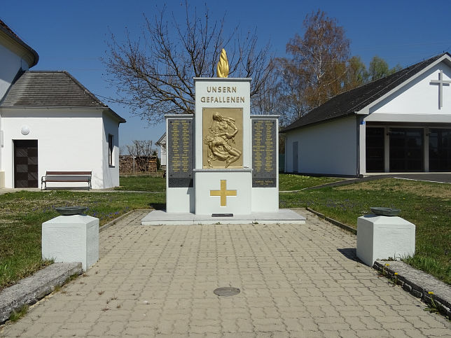 Kotezicken, Kriegerdenkmal