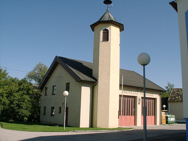 Krensdorf, Feuerwehrhaus