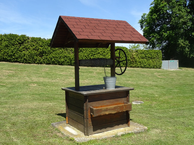 Kroatisch Ehrensdorf, Brunnen