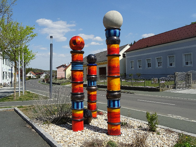 Kukmirn, Skulpturen