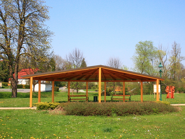 Langeck, Laube