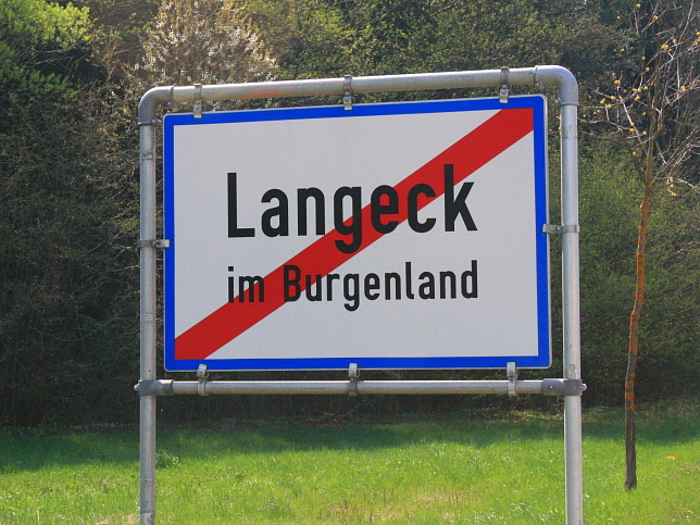Langeck, Ortstafel