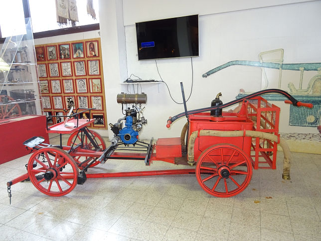 Maria Bild, Spritze fr Hand und Motor, 1889-1929