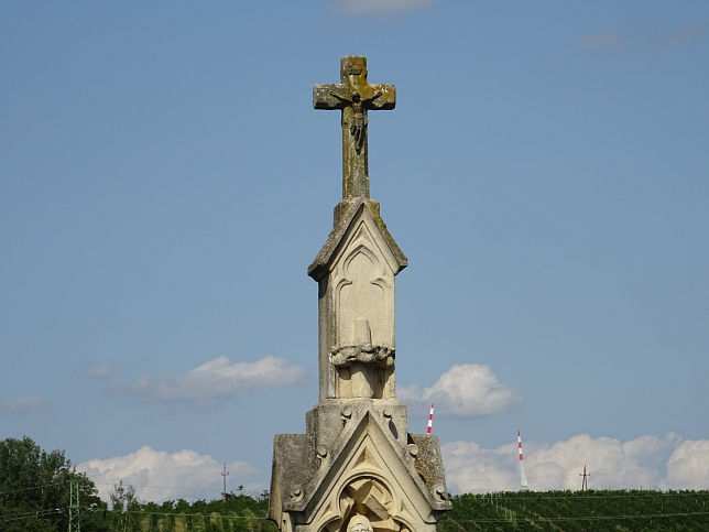 Mnchhof, Kreuz Halbturnerstrae