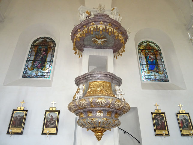 Mnchhof, Pfarrkirche hl. Magdalena