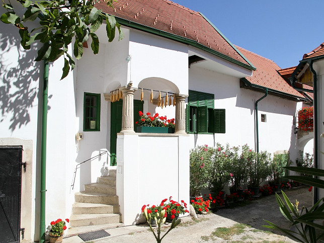 Mrbisch, Heimathaus