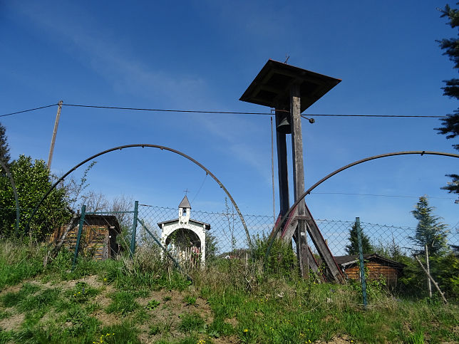 Mogersdorf, Rosenkapelle und Glockenturm