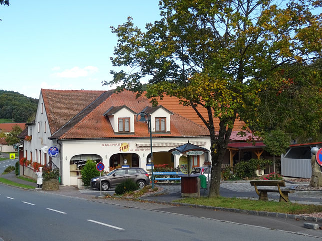 Neuhaus am Klausenbach, Gasthaus Sampl