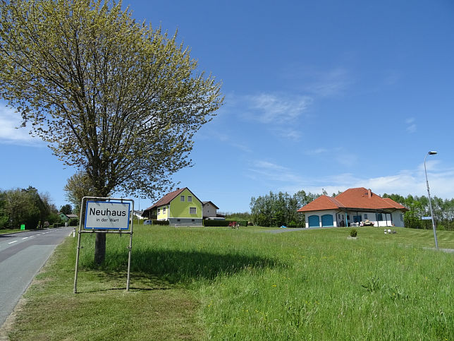 Neuhaus in der Wart, Ortstafel