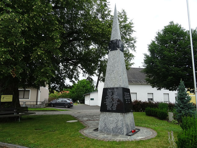 Neumarkt an der Raab, Kriegerdenkmal