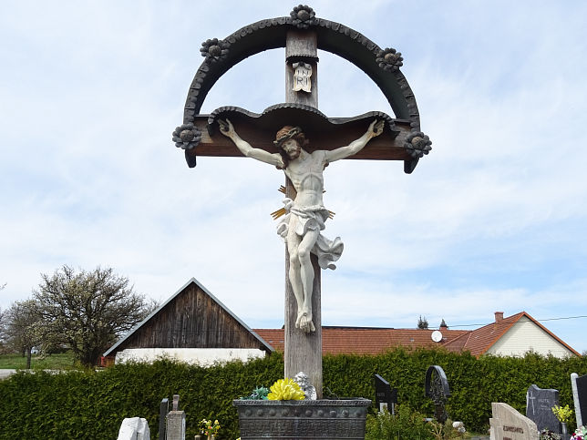 Oberdorf, Friedhofskreuz