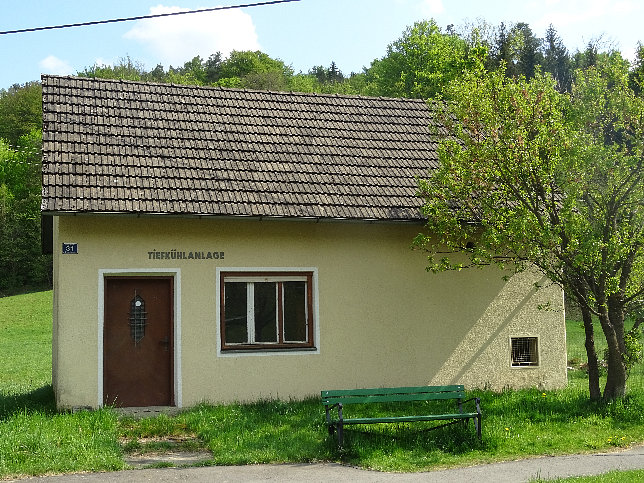 Oberdrosen, Tiefkhlanlage