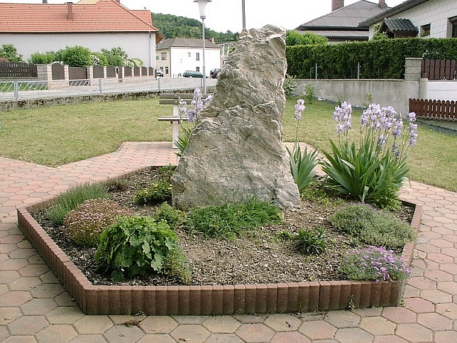 Oberkohlsttten, Gemeindeplatz
