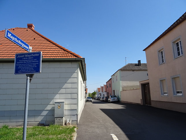 Oggau, Mayrhofergasse