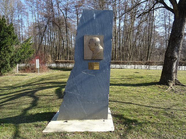 Denkmal Karl Hirtenfelder