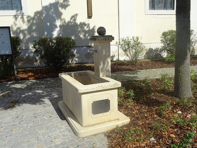 Parndorf, Brunnen