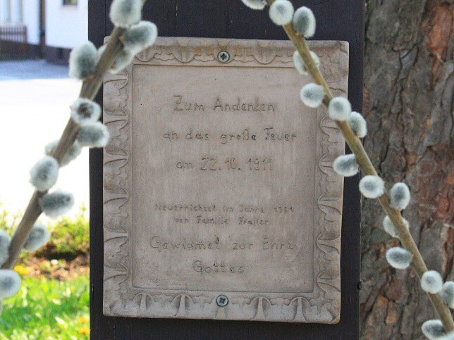 Piringsdorf, Kreuz